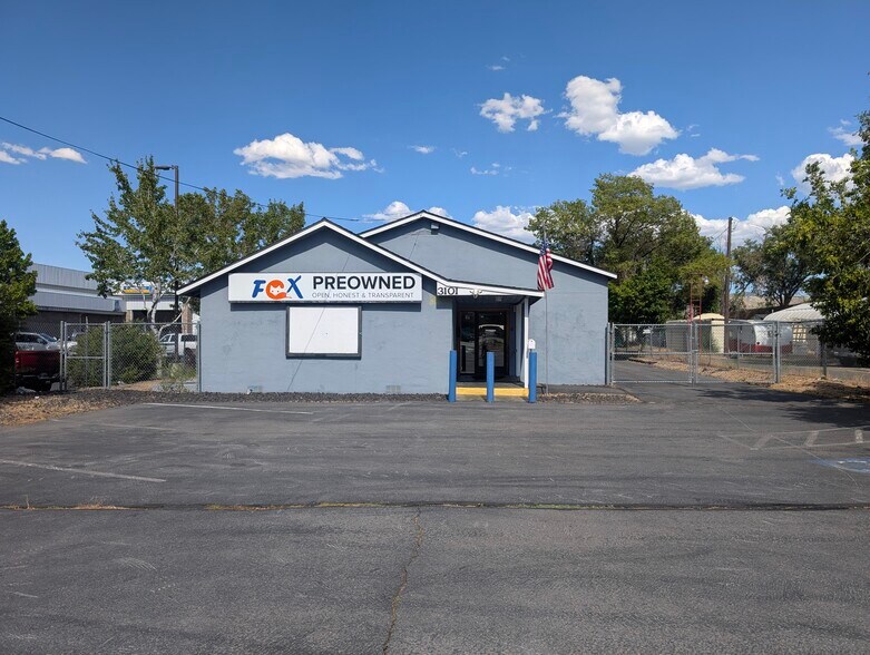 More Photos Of 3101 S Carson St, Carson City Freestanding For Lease