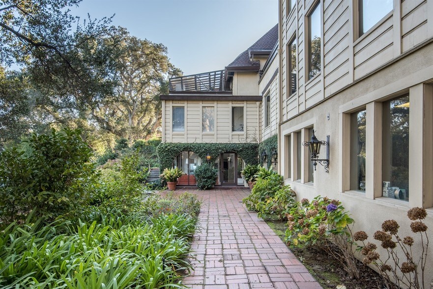 More Photos Of 101 Church St, Los Gatos Loft Creative Space For Lease