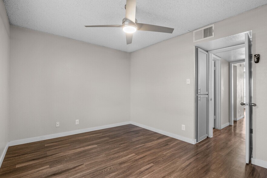 More Photos Of 1045 S San Jose St, Mesa Apartments For Sale