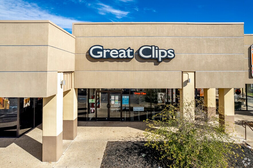 More Photos Of 12311 Nacogdoches Rd, San Antonio Freestanding For Sale