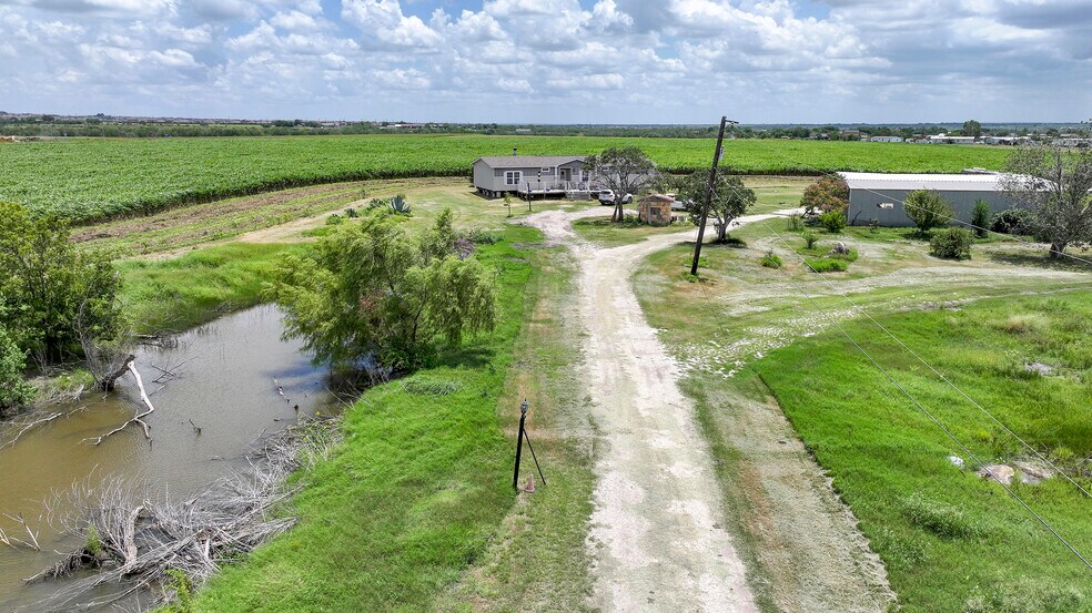 More Photos Of 4892 Pfeil Rd, Converse Land For Sale