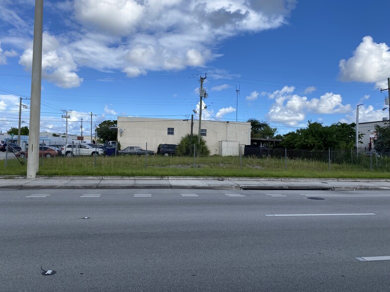 More Photos Of 2301 S State Rd 7, West Park Land For Lease