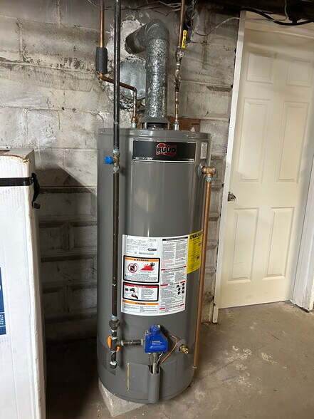 More Photos Of 177-179 Massachusetts Ave, North Andover Apartments For Sale