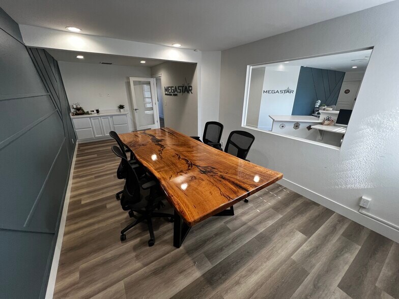 More Photos Of 2410 Larkspur Ln, Redding Office For Lease