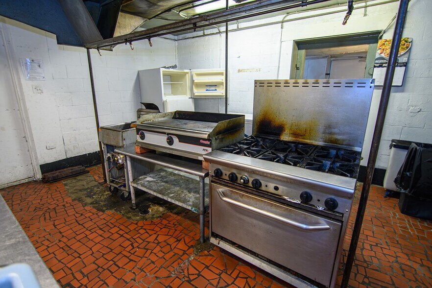 More Photos Of 29106 Lankford Hwy, Melfa Restaurant For Sale