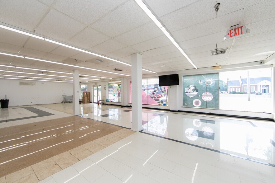 More Photos Of 4307 Route 130, Beverly General Retail For Lease