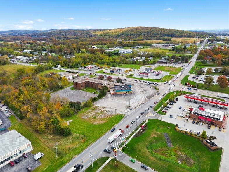 More Photos Of , New Oxford Unknown For Sale