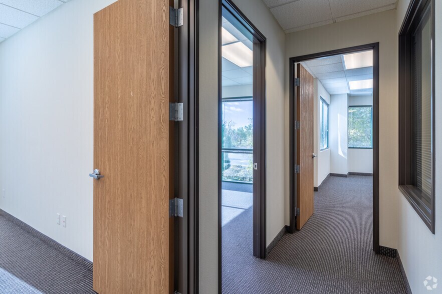 More Photos Of 2888 Loker Ave E, Carlsbad Office For Lease