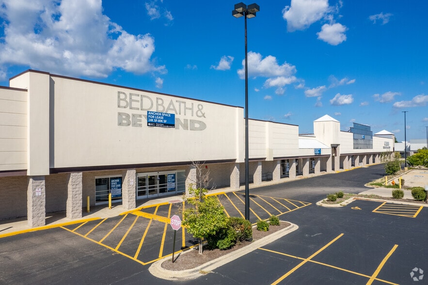 More Photos Of 808 S Route 59, Naperville Unknown For Lease