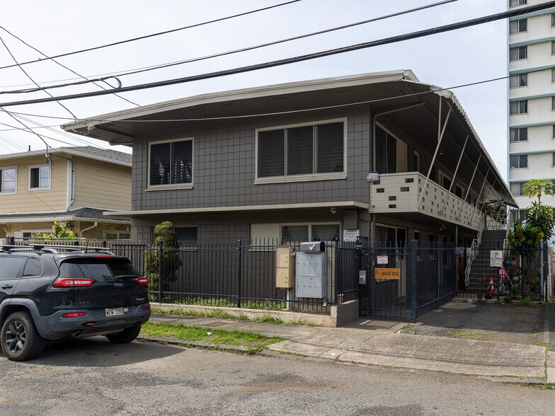 Primary Photo Of 1213 Matlock Ave, Honolulu Apartments For Sale