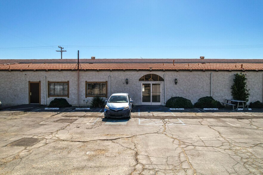 More Photos Of 56300 29 Palms Hwy, Yucca Valley Medical For Sale