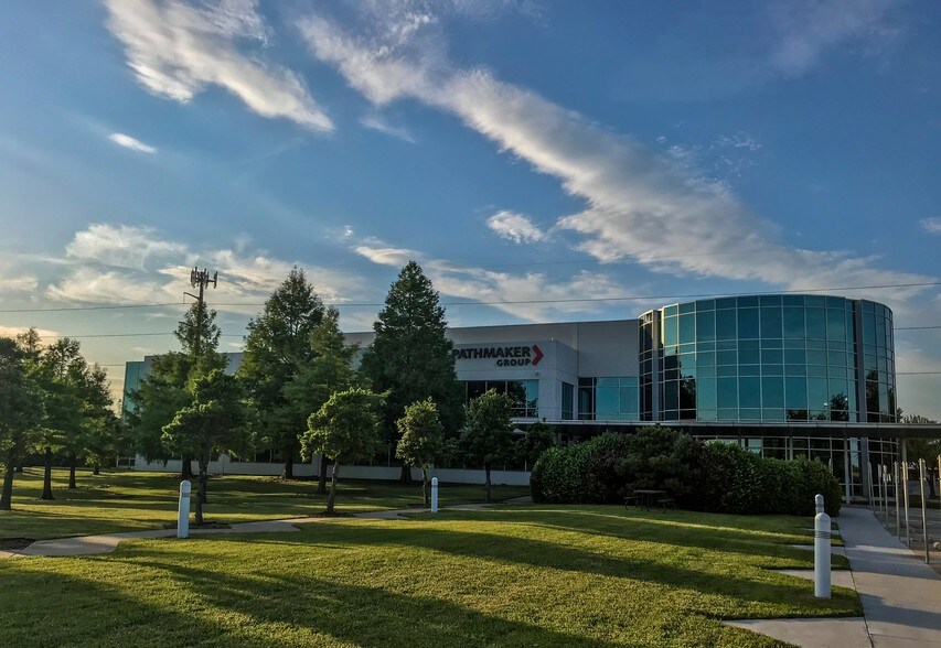 More Photos Of 635 Fritz Dr, Coppell Office For Lease