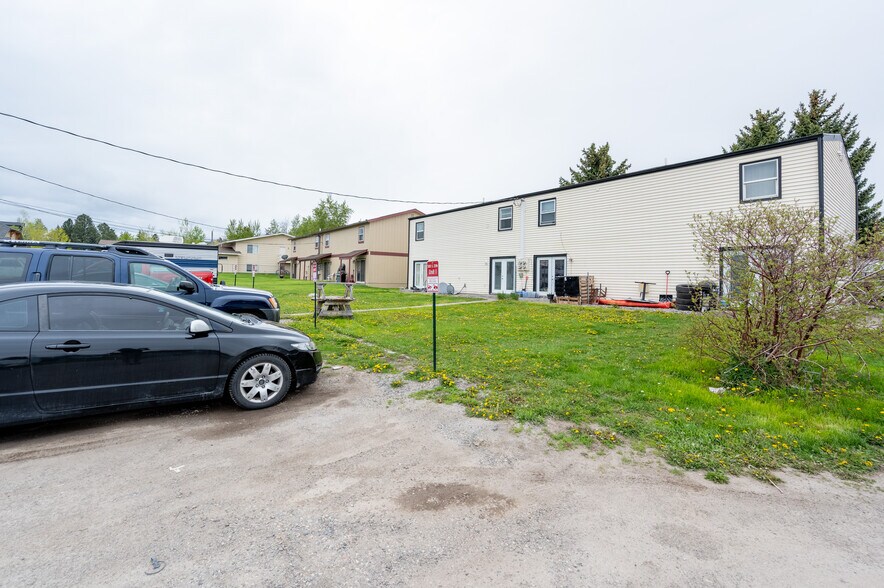 More Photos Of 500 S 20th Ave, Bozeman Apartments For Sale