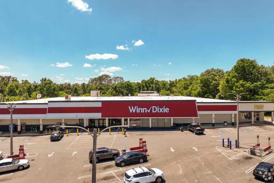 More Photos Of 1245 S Jefferson St, Monticello Freestanding For Lease