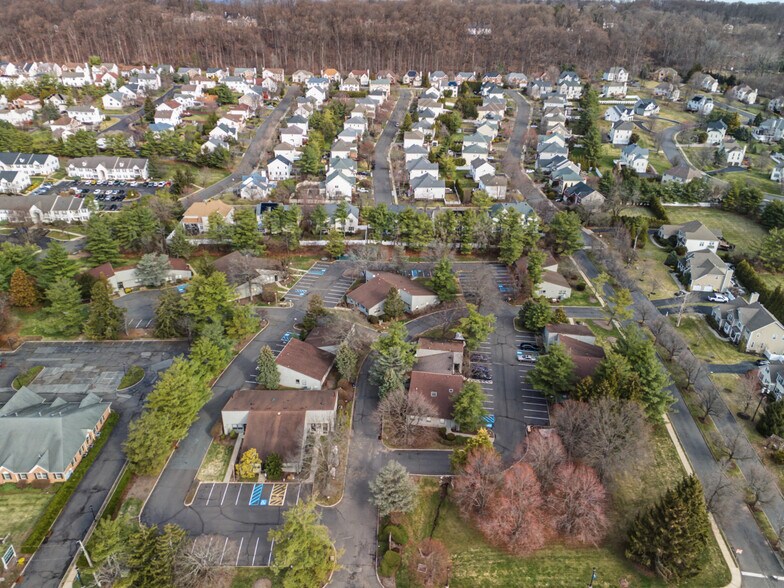 More Photos Of 31P Mountain Boulevard, Warren Office For Lease