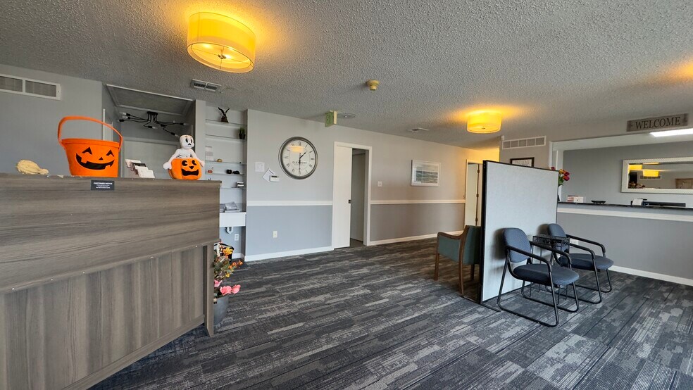 More Photos Of 12640 W Cedar Dr, Lakewood Office For Lease