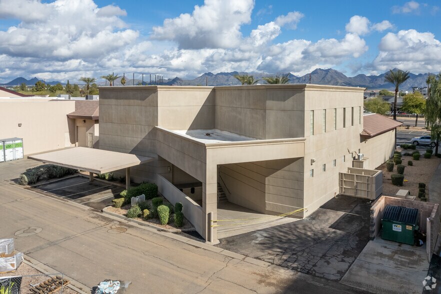 More Photos Of 15620 N Scottsdale Rd, Scottsdale Freestanding For Sale