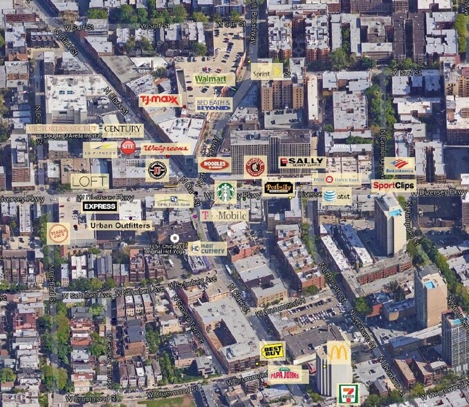 More Photos Of 2828 N Clark St, Chicago General Retail For Lease