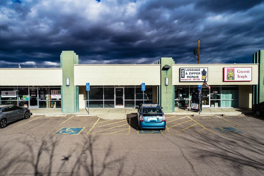 More Photos Of 136 Washington SE, Albuquerque Storefront Retail Office For Sale