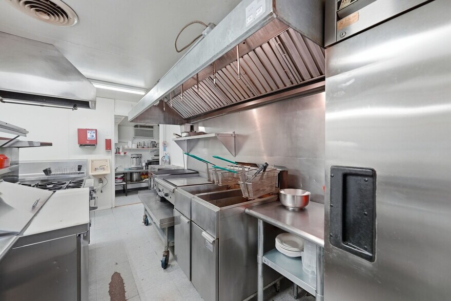More Photos Of 409 US-71 W, Clarissa Restaurant For Sale