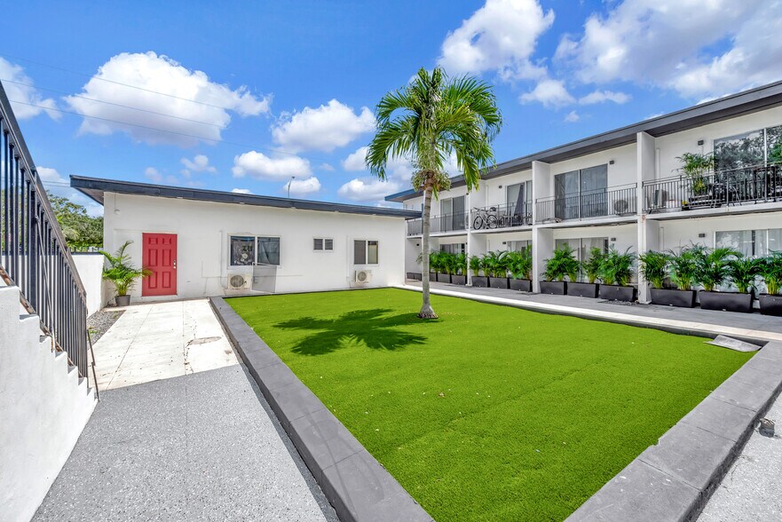More Photos Of 14280 NE 6th Ave, North Miami Apartments For Sale
