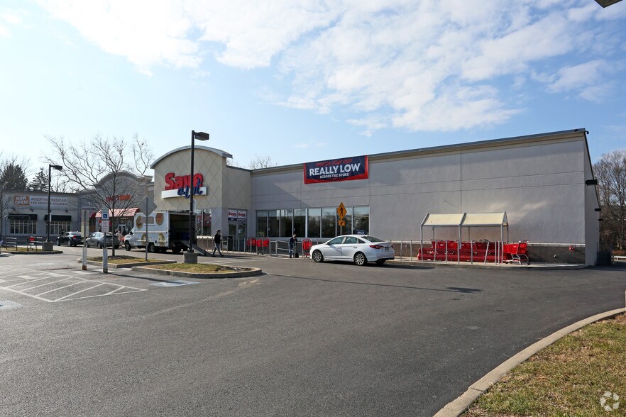 More Photos Of 150 S Macdade Blvd, Darby Freestanding For Lease