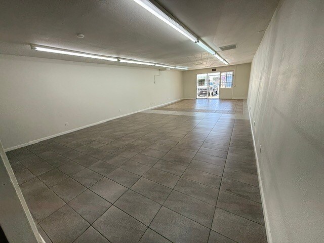 More Photos Of 3061 Waterloo Rd, Stockton General Retail For Lease
