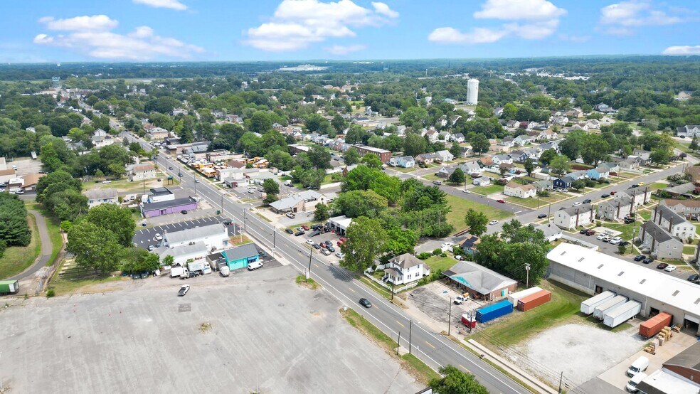 More Photos Of 600 W Broad St, Paulsboro Specialty For Sale