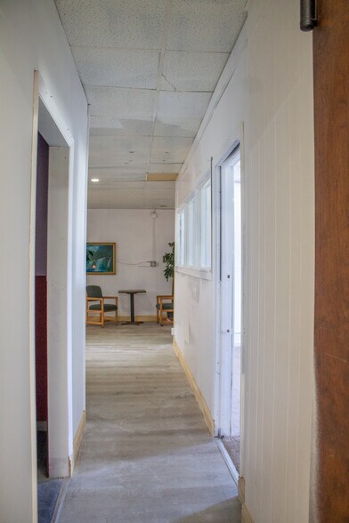 More Photos Of 2303 Mecklenburg Rd, Ithaca Sports And Entertainment For Sale