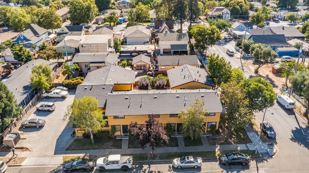 More Photos Of 7191 Eigleberry St, Gilroy Apartments For Sale