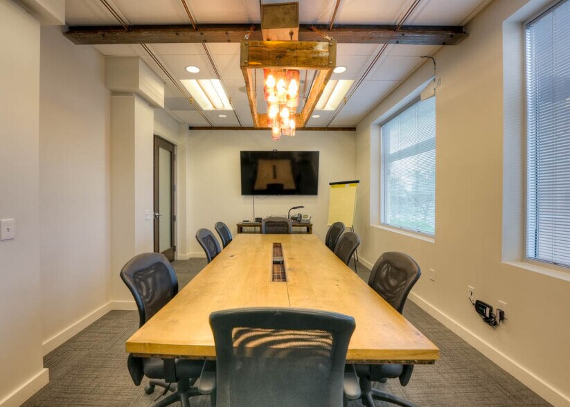 More Photos Of 7010 E Chauncey Ln, Phoenix Medical For Sale