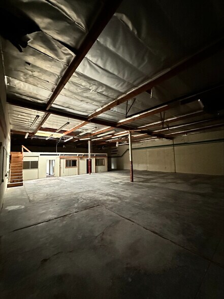 More Photos Of 9700-9720 Washburn Rd, Downey Warehouse For Lease