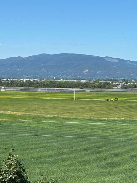 More Photos Of 5908 Foothill Rd, Central Point Land For Sale