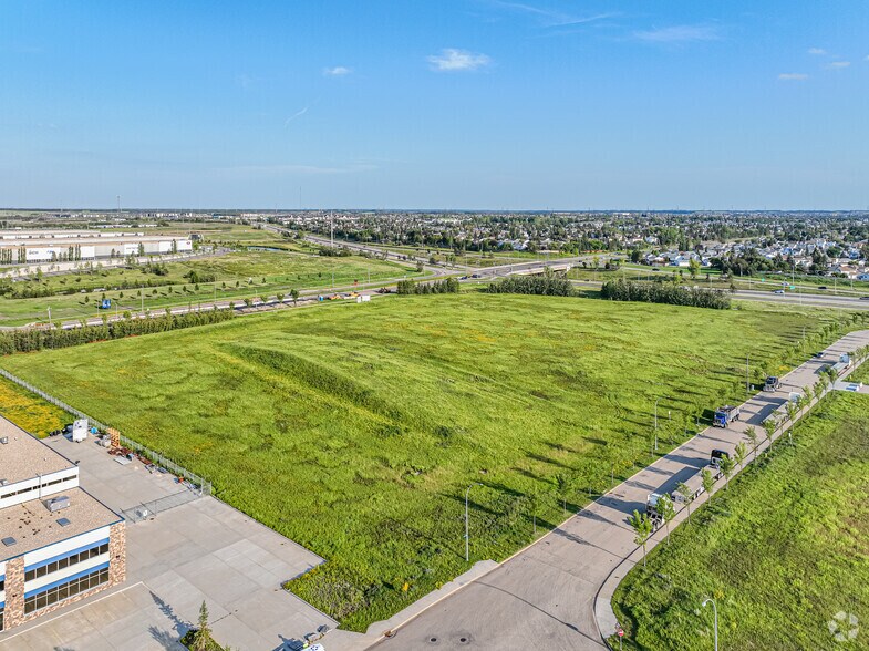 More Photos Of 5103 36 St NW, Edmonton Land For Lease