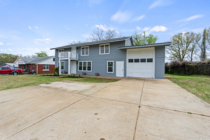 More Photos Of 6060 US Highway 51 N, Millington Flex For Sale