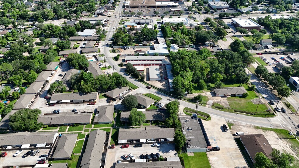 More Photos Of 1990 Campbell Rd, Houston Land For Sale