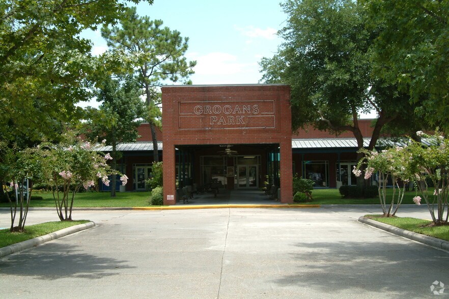 More Photos Of 25154 Grogans Park Dr, The Woodlands Freestanding For Lease