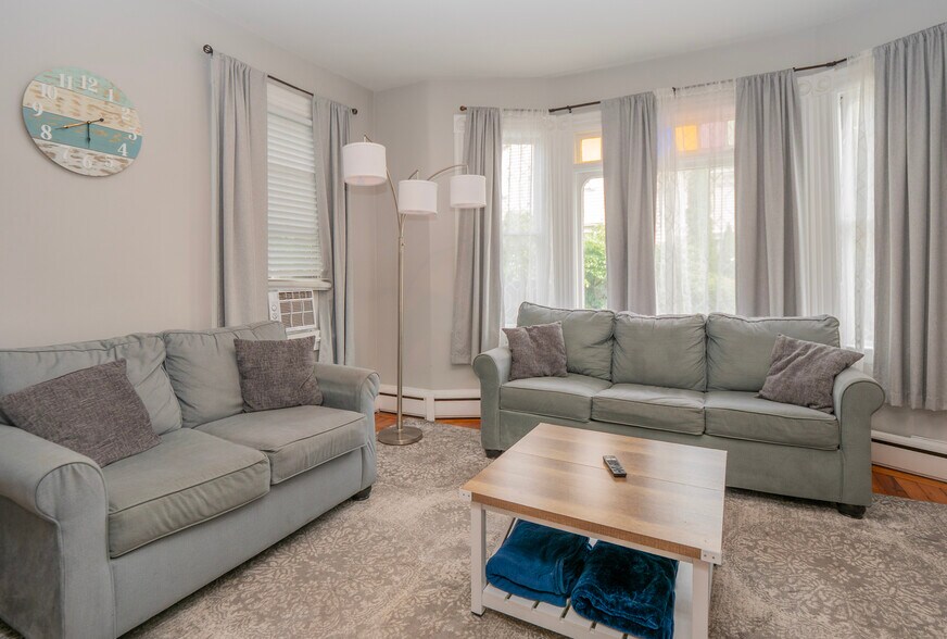 More Photos Of , Newport Multifamily For Sale