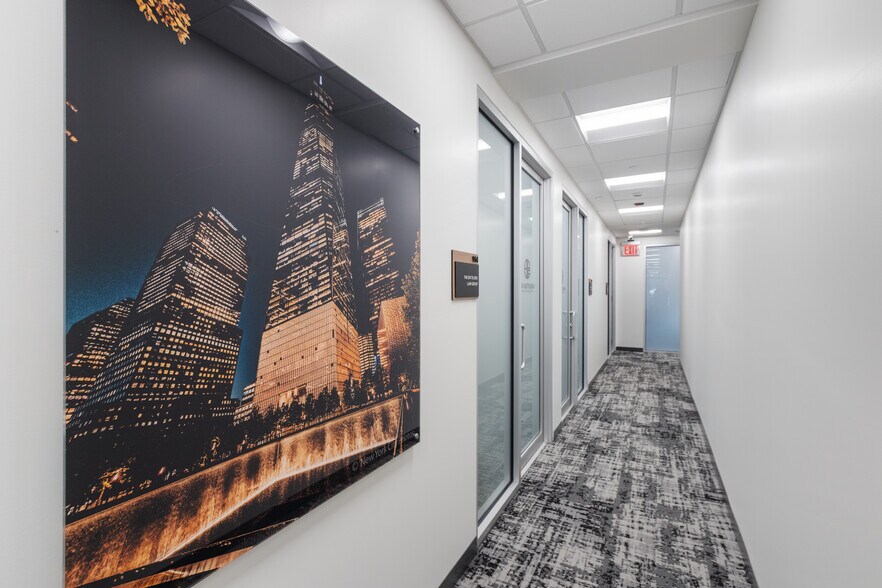 More Photos Of 1051 Franklin Ave, Garden City Office For Lease