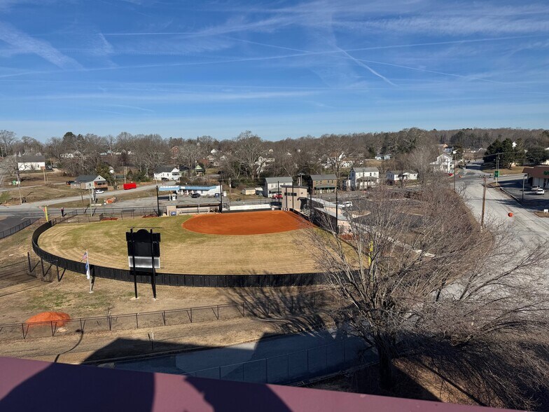 More Photos Of Hospital Adaptive Redevelopment Focus - Workforce & USC Student Housing, Union Flex For Sale