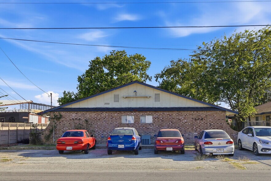 More Photos Of 7774 Skolout St, San Antonio Apartments For Sale