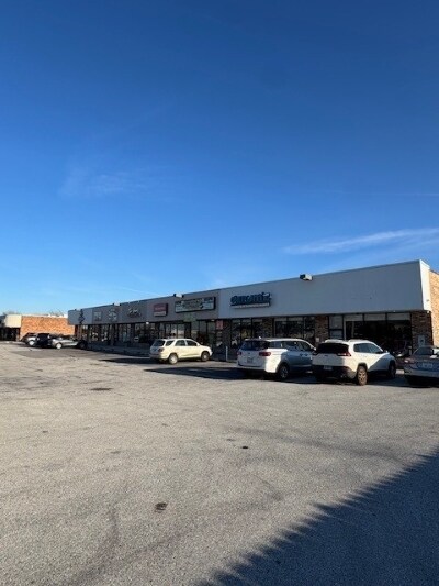 Primary Photo Of 4017-4039 175th St, Country Club Hills General Retail For Sale