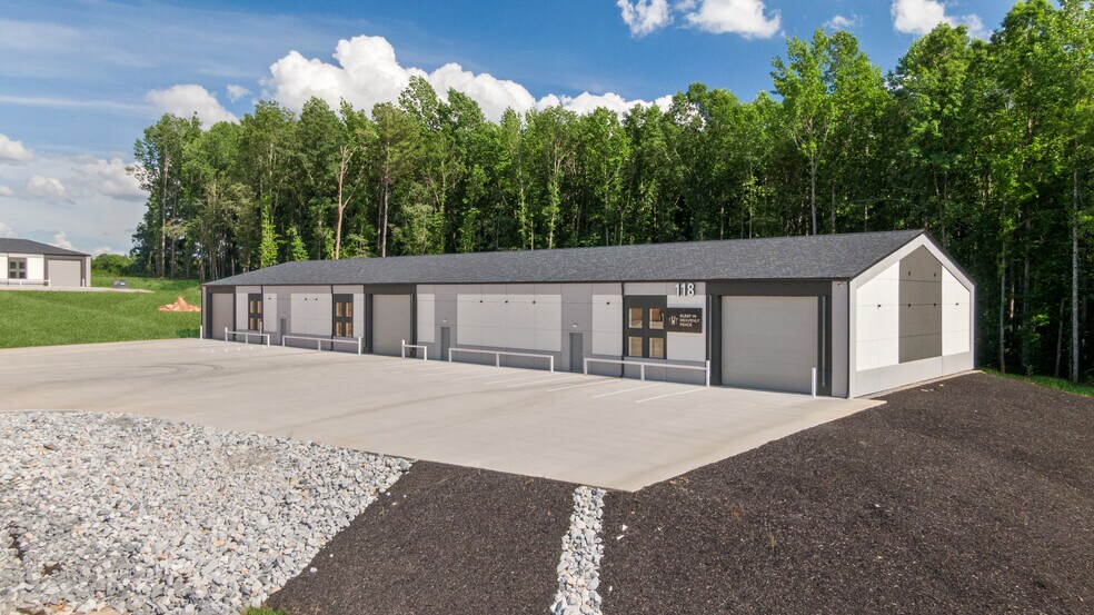 Primary Photo Of 158 Innovation Dr, Statesville Flex For Lease