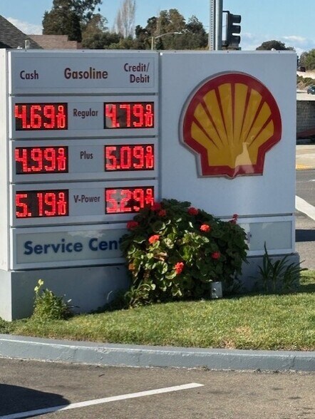 More Photos Of 1784 150th Ave, San Leandro Service Station For Sale