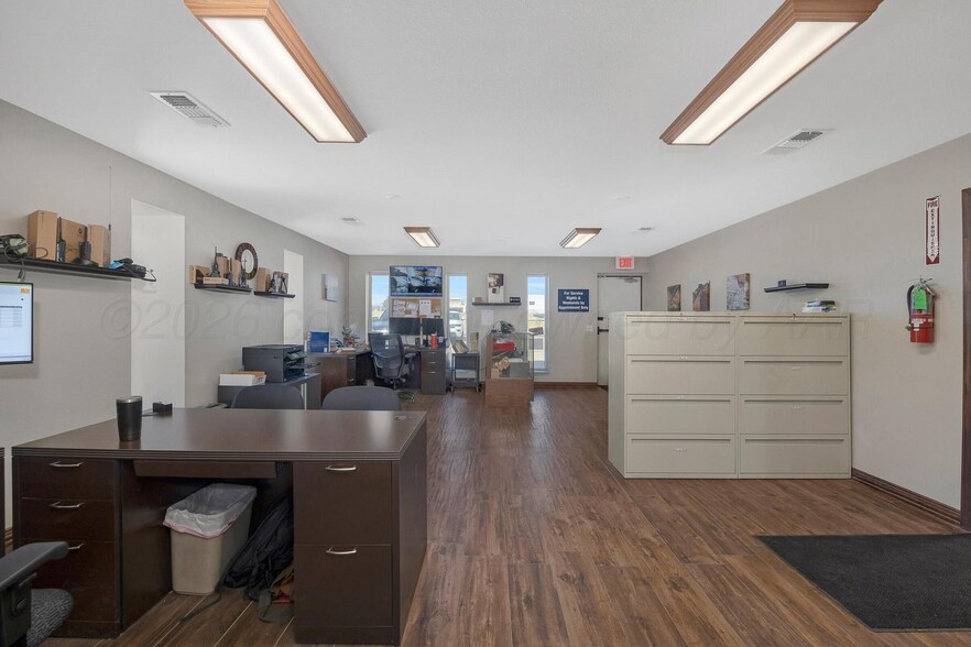 More Photos Of 4533 Canyon Dr, Amarillo Industrial For Sale