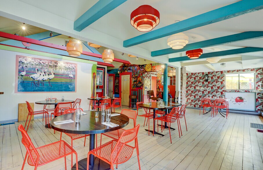 More Photos Of 1300 State Route 213, High Falls Restaurant For Lease