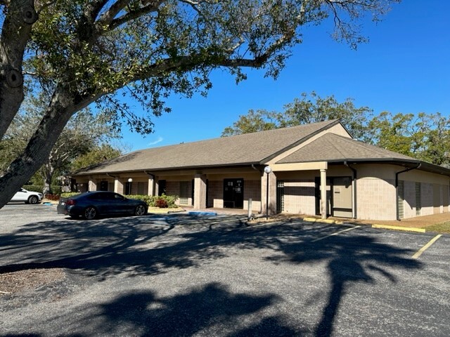 Primary Photo Of 6060-6090 26th St W, Bradenton Medical For Lease