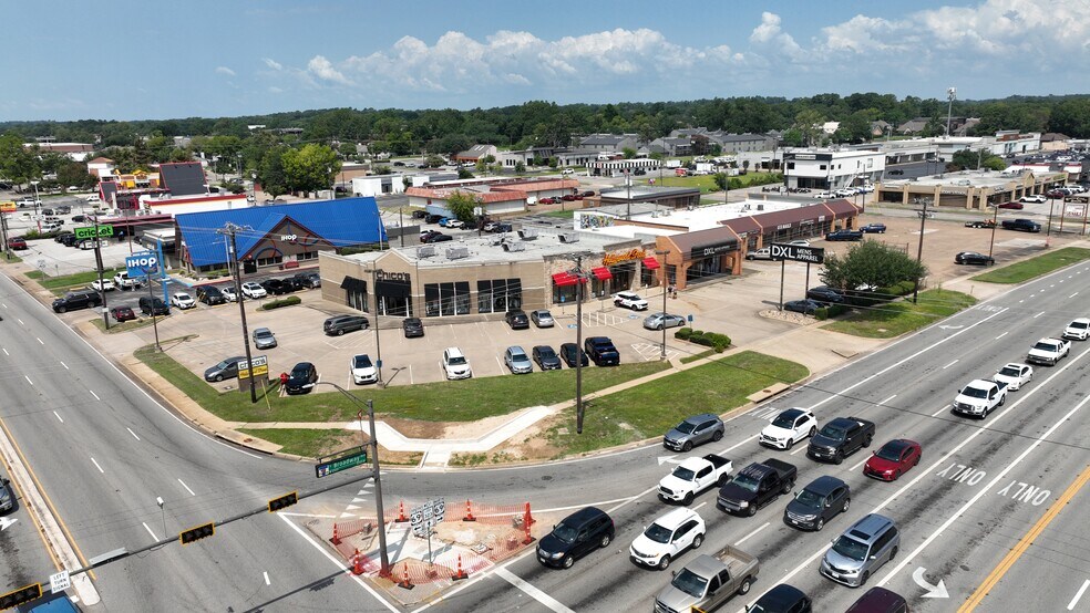 More Photos Of 4249 S Broadway Ave, Tyler General Retail For Sale