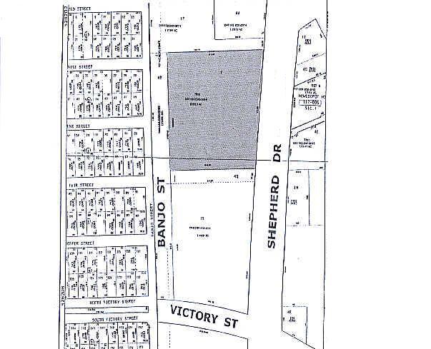 More Photos Of 7811 N Shepherd Dr, Houston Unknown For Lease