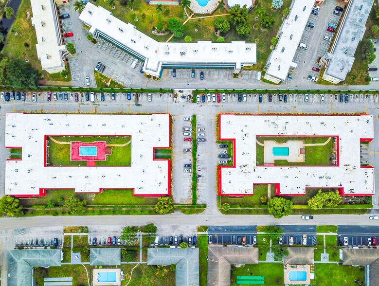 More Photos Of 1620-1700 NW 46th Ave, Lauderhill Apartments For Sale